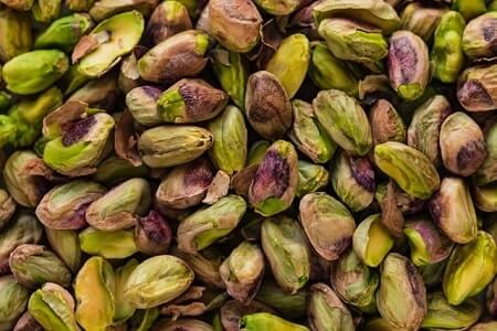 How Healthy Are Pistachios for Chickens