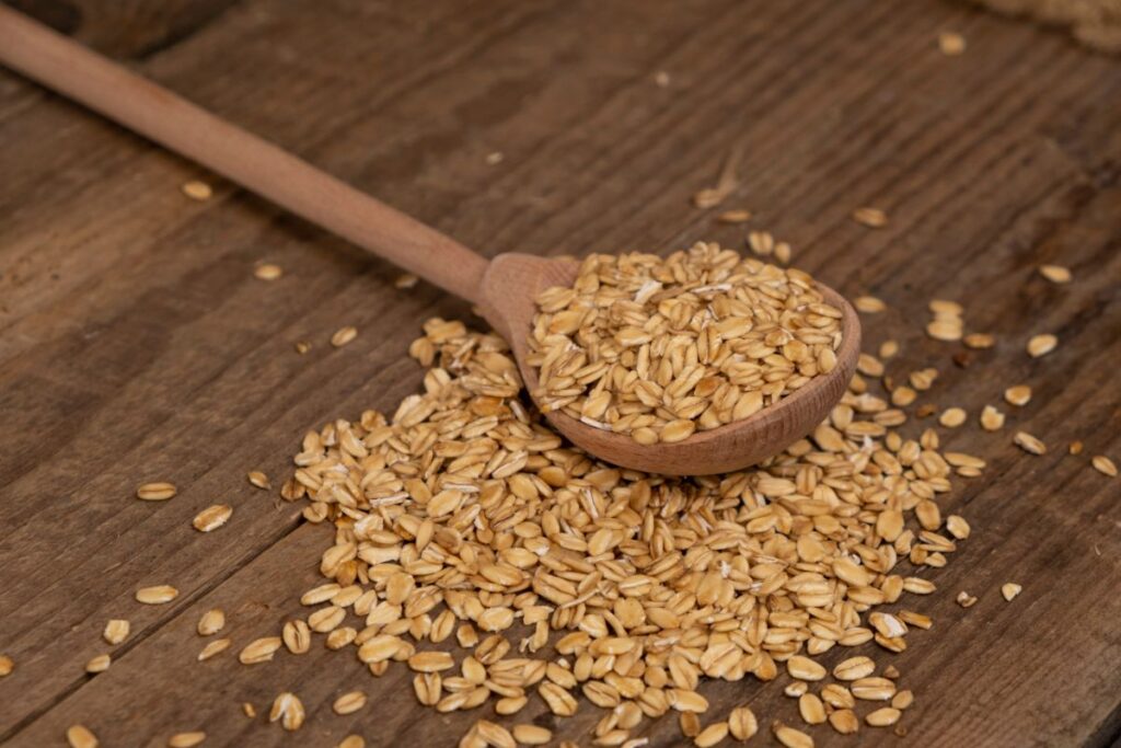 Crimped Oats for Chickens Benefits and Feeding Tips Chicken & Chicks Info